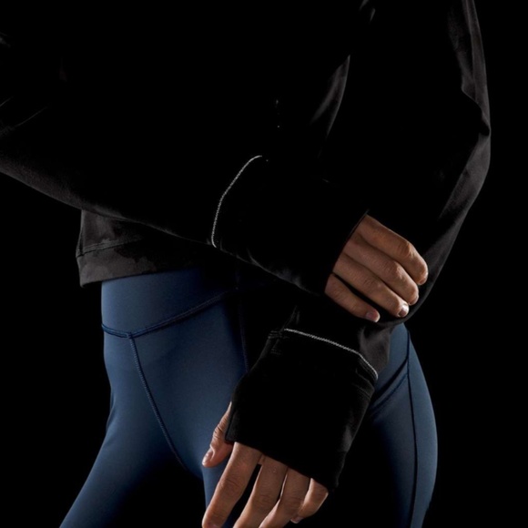 Its Rulu Run Cropped Half-Zip Heritage 365 Camo Deep Coal Multi - Picture 3 of 11